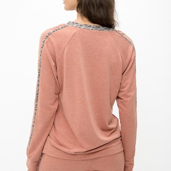 MYSTREE Cozy Rust Lounge Top with Leopard Trim | Long Sleeve Pullover - Picture 3 of 7